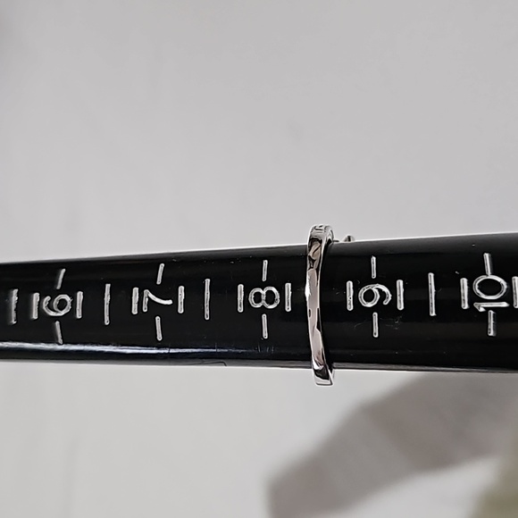 Heart Shape Sterling Siver Ring - Picture 13 of 16